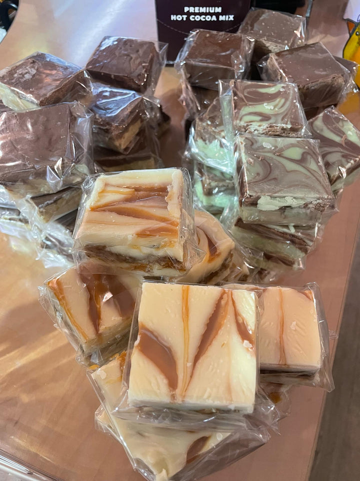 1/4 lb Fudge